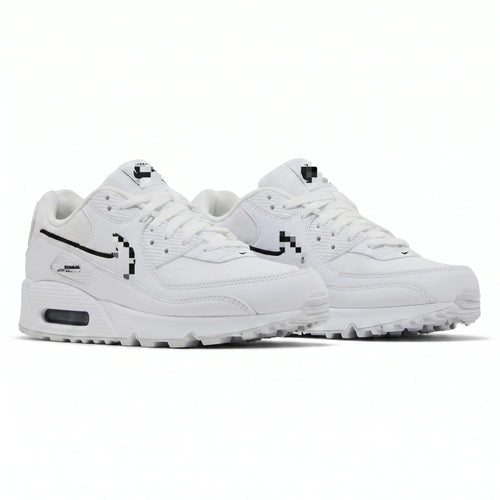 AM 90 White