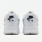 AM 90 White