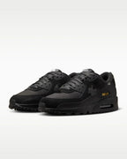 AM 90 Retro Sneakers