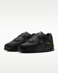 AM 90 Retro Sneakers