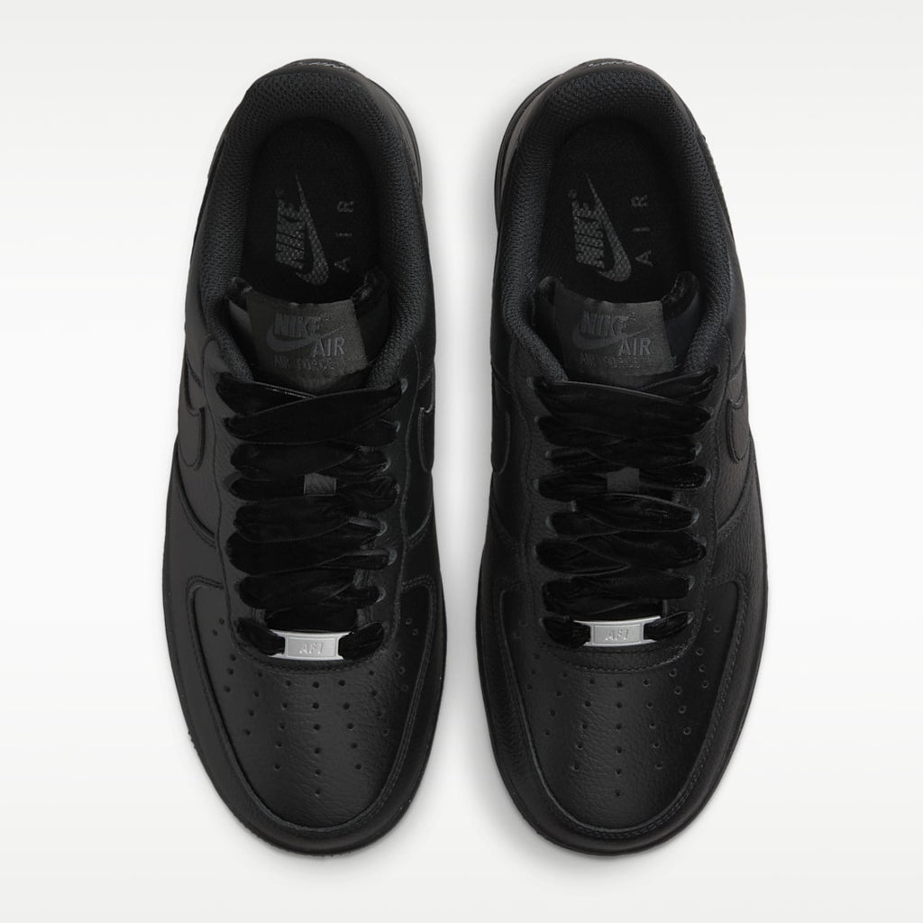 AF1 Full Black Sneakers