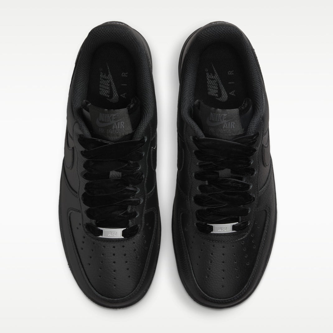 AF1 Full Black Sneakers