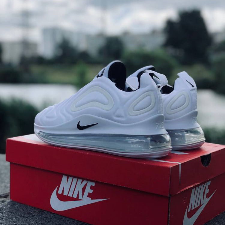 AM 720 PURE WHITE